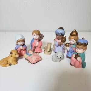 Vintage Mini 9Pc Hand Painted Holy Night Nativity Set Porcelin Ceramic Christmas